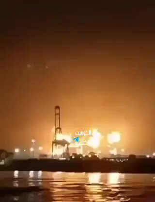 gMopEpclrn5xI kC.jpg