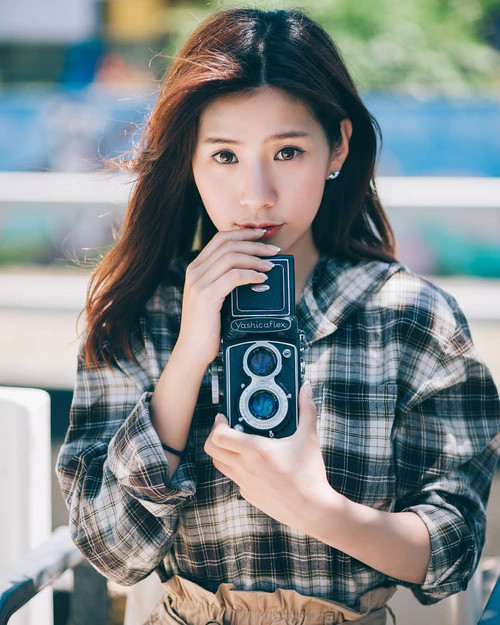 20191127 030201 B5WmHFkHoYr 01.jpg