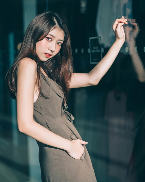 20200203 090706 B8GV8kUHPUr 01.jpg