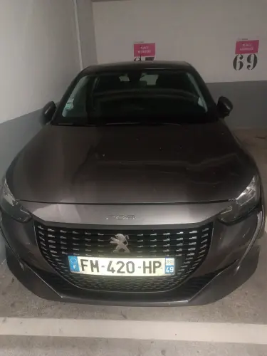 10004251 checkin exterior 0.webp