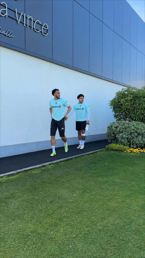 a0tHg8 iXZte3iDh.jpg