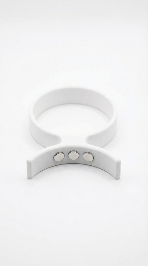 Ultrarealistic studio product 2k 20260223145.jpg