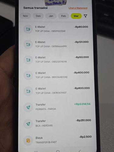 44f994c0 7f12 448f a499 2cce2d51bf76.jpg