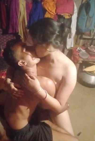 Village Horny Married Bengali Bhabhi Night Excited Uncut Hindi Hot Short Film | WEB-DL X264 1080p Download