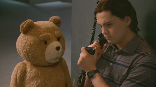 Ted.S02E01.Talk.Dirty.to.Me.2160p.AMZN.WEB DL.CZ EN.DD+5.1.SDR.H.265 RAWR.mkv 20260321 183228.166.jpg