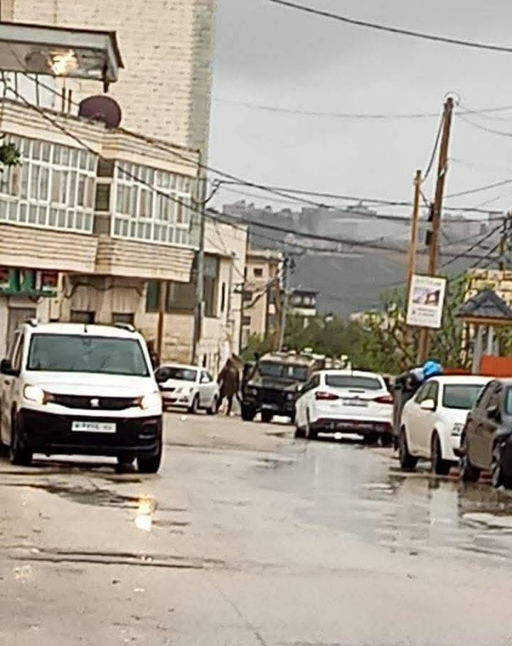 صورة | قوات الاحتلال تقتحم قرية دورا القرع، شمال رام الله....