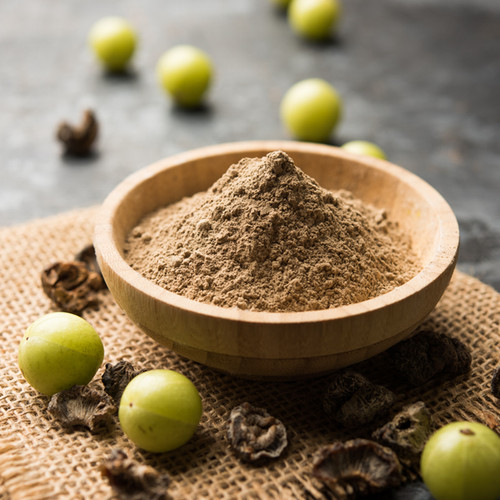 KAMA Sep2023 Blog InternalImage7 Amla For Hair Top 10 Benefits Ways To Use It 600X600px.jpg