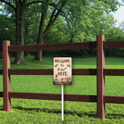 welcoem to our hive 002 3.jpg