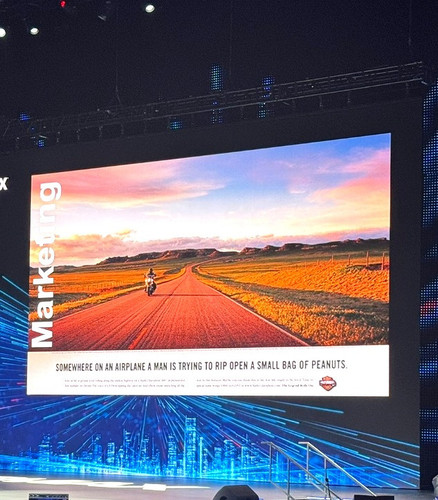 04 marketing harley openroad.jpg