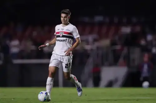 Bobadilla, do São Paulo, fecha acordo judicial após polêmica de ofensas xenofóbicas