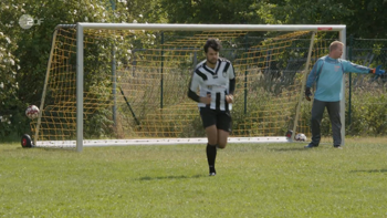 Im.Osten.was.Neues.2025.GERMAN.1080p.ZDF.WEB DL.h264 SLiDE.1:01:07.width=350.png