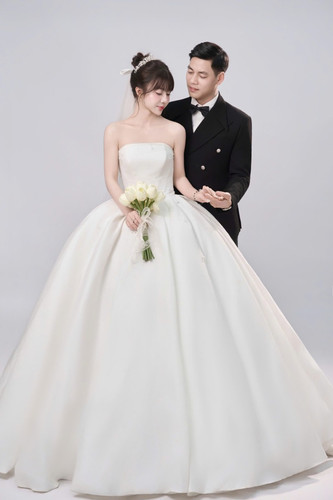 z7616960263678 f7910a72d074924aa9f651575e843a64.jpg