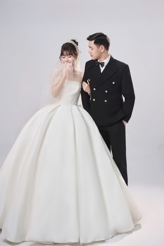 z7616960411082 9656e65f3407341303752786f25e5bb2.jpg