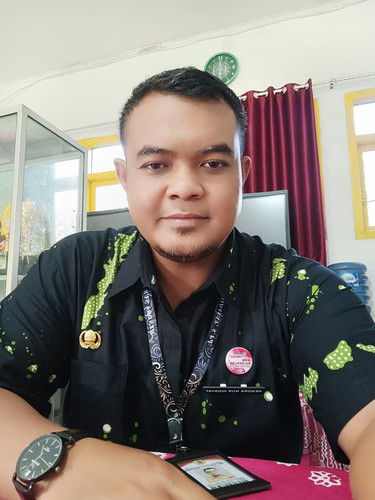 Hendra Nur hidayat S.Pd.