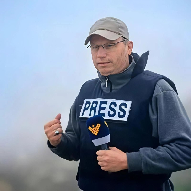 استشهاد مراسل قناة المنار في جنوب لبنان الصحفي علي شعيب في غارة للاحتلال على جنوب لبنان...