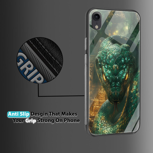 divine naga eyes.jpg