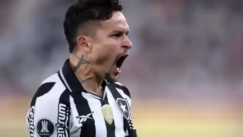 Artur ressalta amizade com Roger Machado na sua chegada em São Paulo