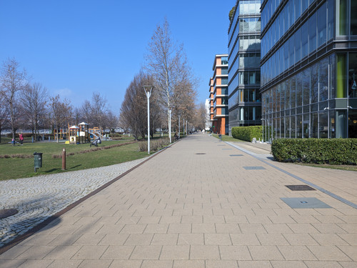 AGC 20260305 104733697