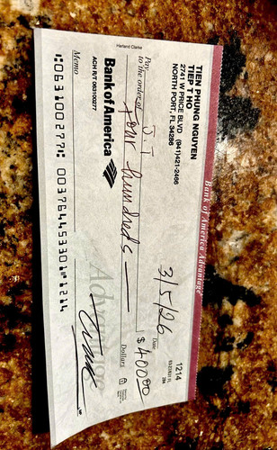 gen h z7591354282613 c5af5b541fbfe81f615d73c8a85ec0d8.jpg