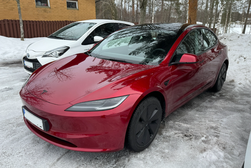 tesla.png