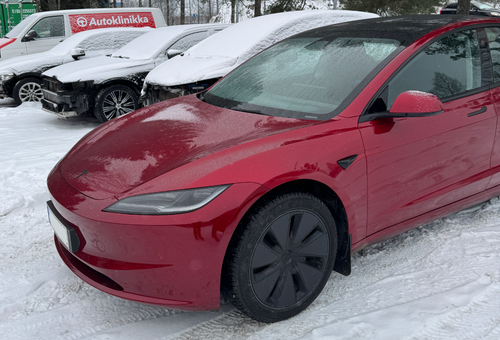tesla vanha.png