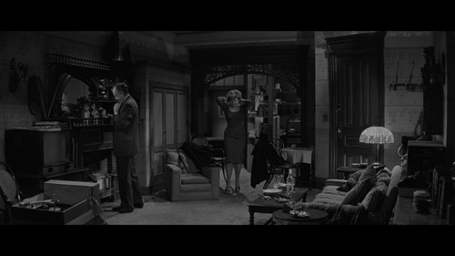 桃色公寓.The.Apartment.1960.GBR.UHD.BluRay.2160p.DV.HDR.x265.10bit.DTS HD.MA.1.0 UBits 000345.jpg