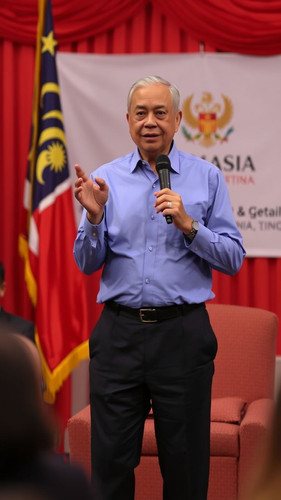 a850ab6c923d.jpg