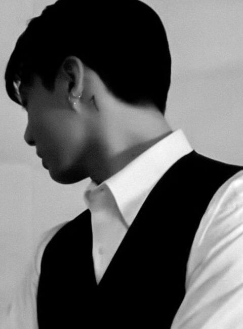 tumblr 6ce1c6a6027971a0f14364d698e225e2 adc9480d 1280.jpg