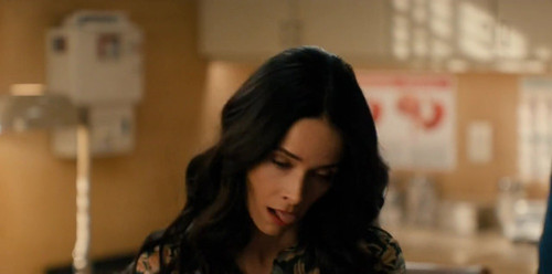 Best Medicine s1e7 There Might Be Blood Abigail Spencer faint.jpg