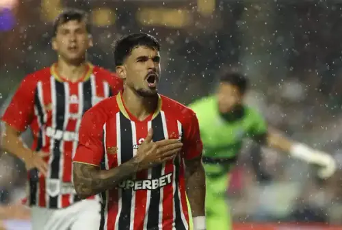 Bom desempenho? Confira os números de Cauly em sua chegada ao São Paulo