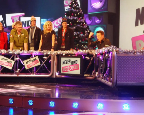 099 01 乐坛毒舌嗡嗡鸡 第二十五季.jpg