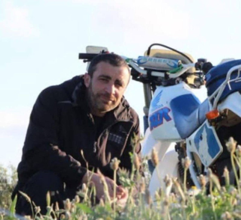 استشهاد المصور والناشط الإعلامي حسين حجازي جراء غارة على بلدة قبريخا في لبنان....