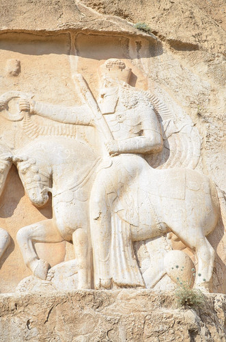 Naqshe Rostam Darafsh Ordibehesht 93 (35).jpg