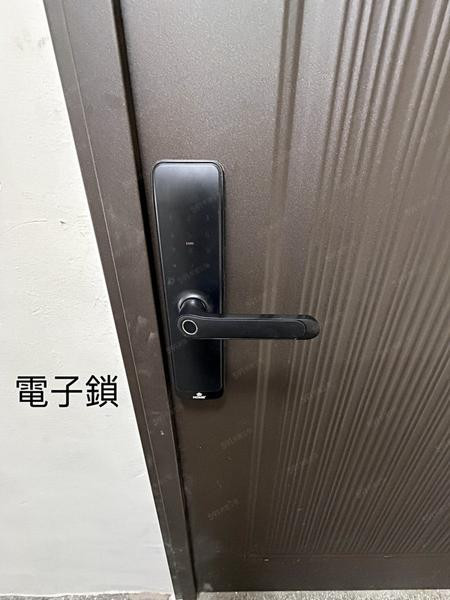 3368a31fe8de.jpg