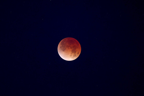 nasa lunar eclipse.jpg