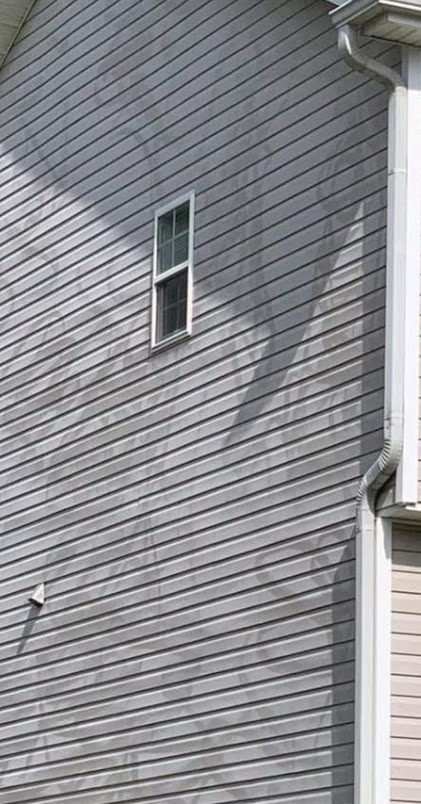 Pressure washing driveways and patios in Clayton, GA