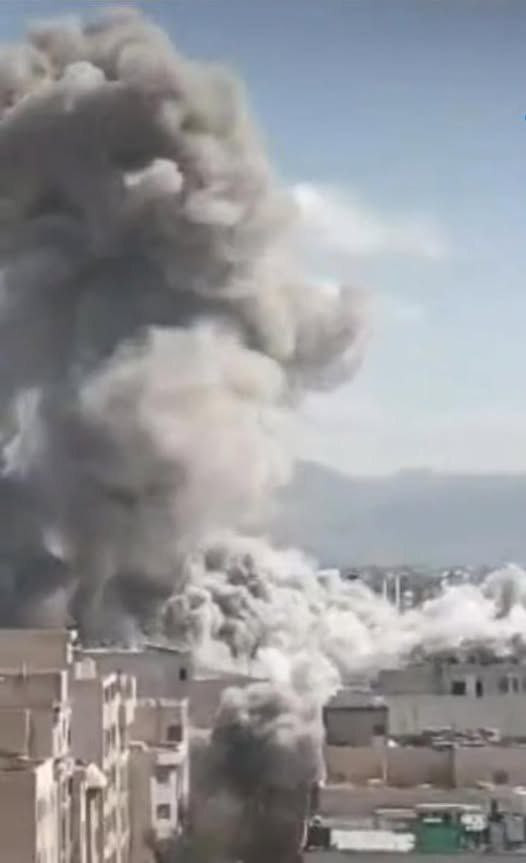 الآن: انفجارات ضخمة تهز العاصمة الإيرانية طهران...