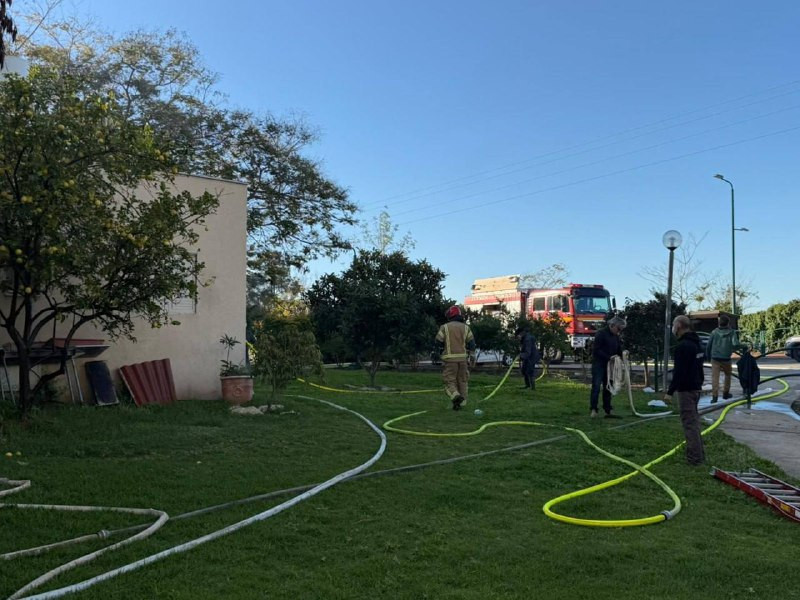 شظايا صواريخ اعتراضية تتسبب في اندلاع حريق في هرتسيليا وسط فلسطين المحتلة...