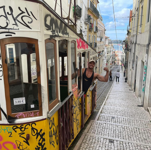 618925925 17859196260594390 8480760027725955439 n.jpg