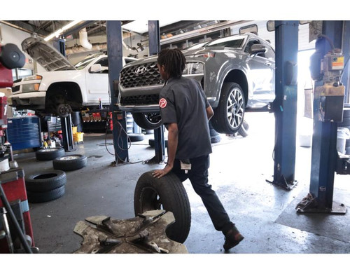 Automotive Technician 2 (1).jpg