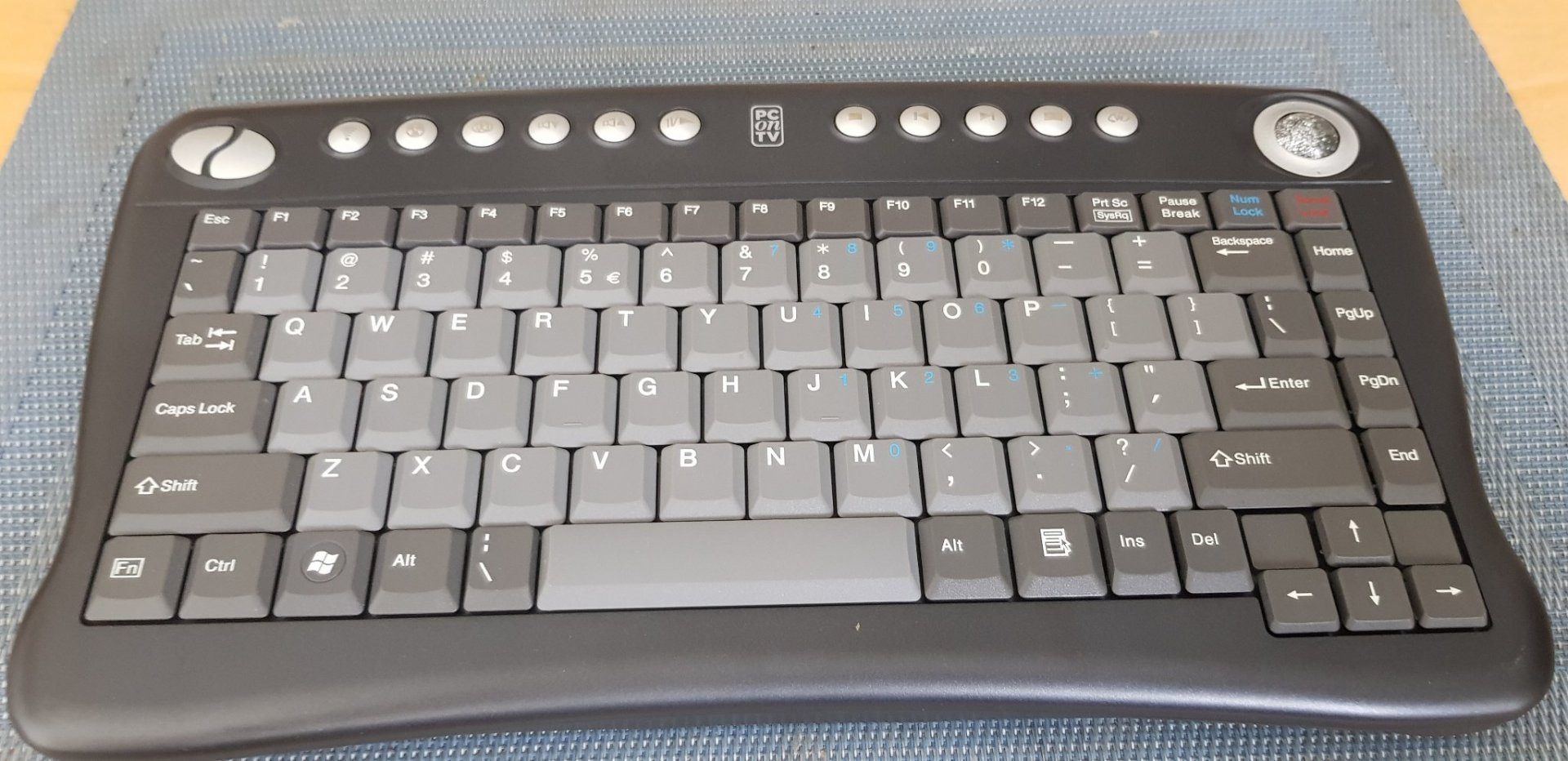 Dutchtronics PC on TV - Image 4