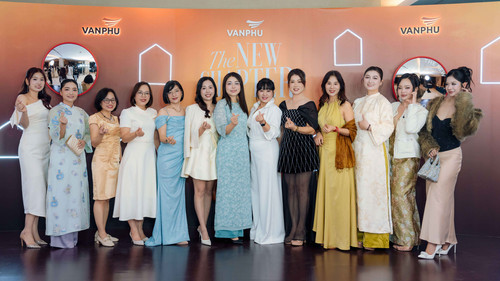 Sự kiện Year End Party Văn Phú | JMB Việt Nam