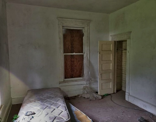 room.jpg