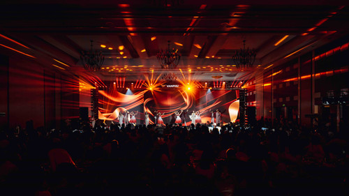 Sự kiện Year End Party Văn Phú | JMB Việt Nam