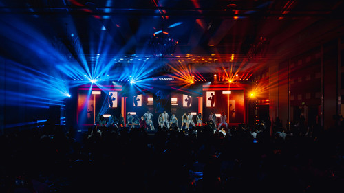 Sự kiện Year End Party Văn Phú | JMB Việt Nam