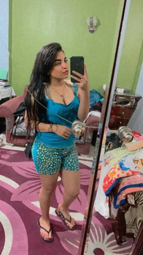 اللبوم نودز مصرية قمر تصور جسمها لصاحبها وتغريه المتناكة 12 (1)