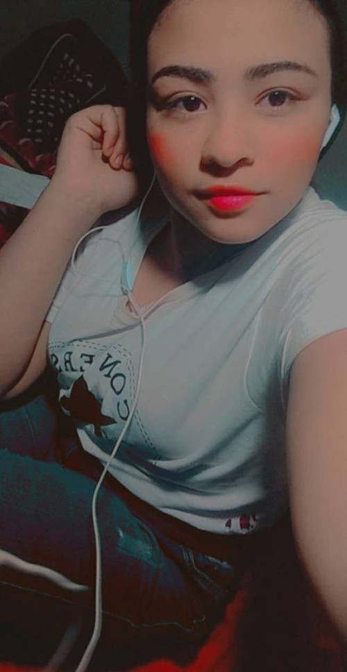 اللبوم اندر ايدج مصرية قمر جسمها اوزي تعرض جسمها في الحمام 7 529x1024