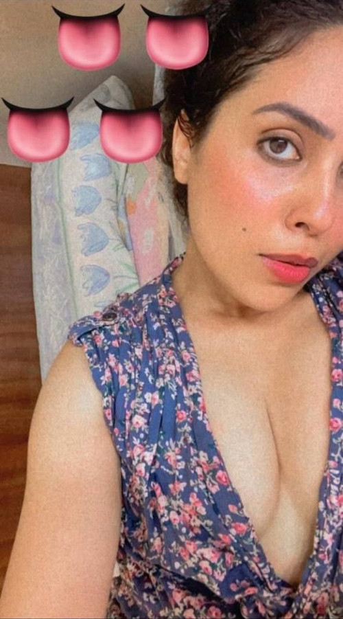 البوم نودز بنوتة قمر نضيفة وناعمة تعرض و بتهيج حبيبها 3 568x1024