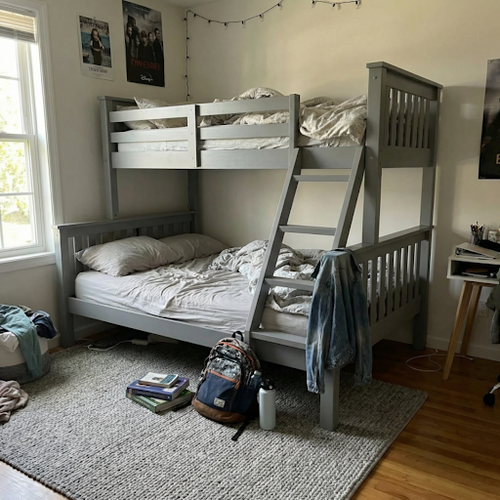 A Double and Single Bunk Bed That Works for a Mixed-Age Family.png