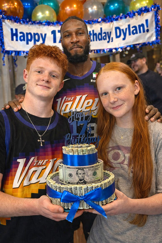 Happy 17th birthday Dylan auto unsharp.jpg